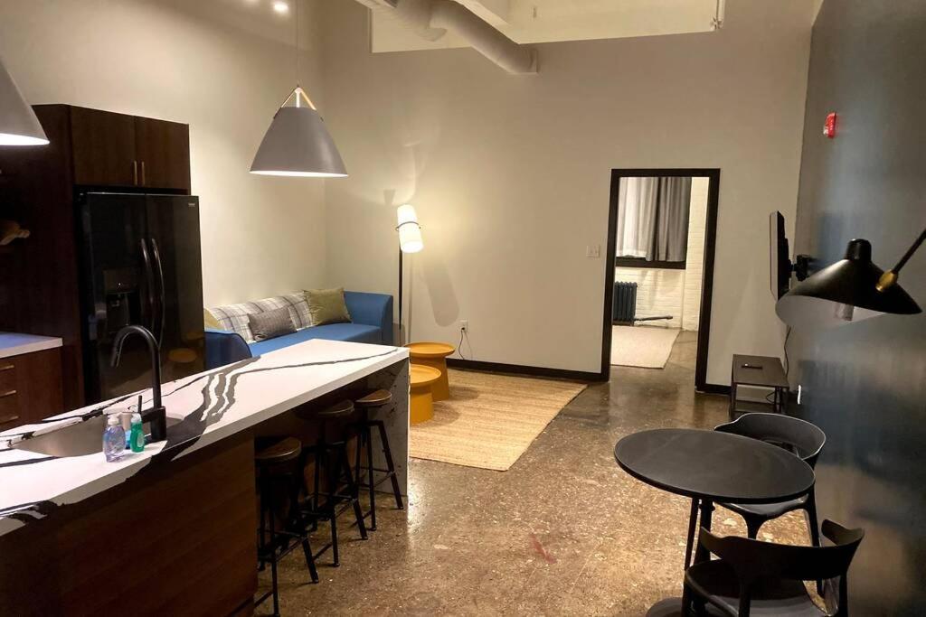3E-*New* Apartment -5 Min From Downtown, Sleeps 4 Pittsburgh Eksteriør billede
