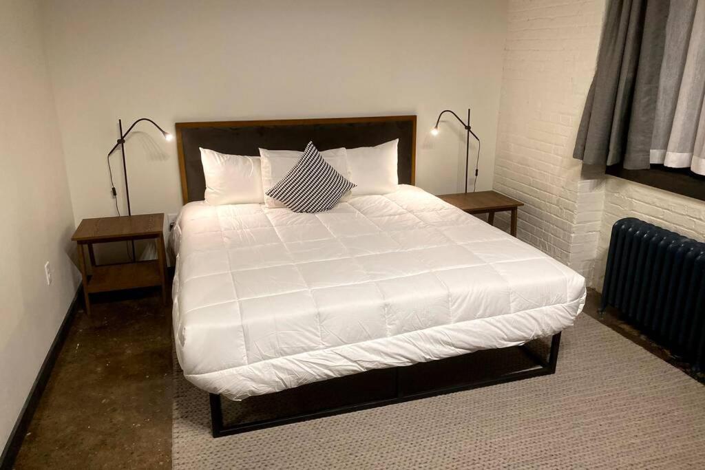 3E-*New* Apartment -5 Min From Downtown, Sleeps 4 Pittsburgh Eksteriør billede